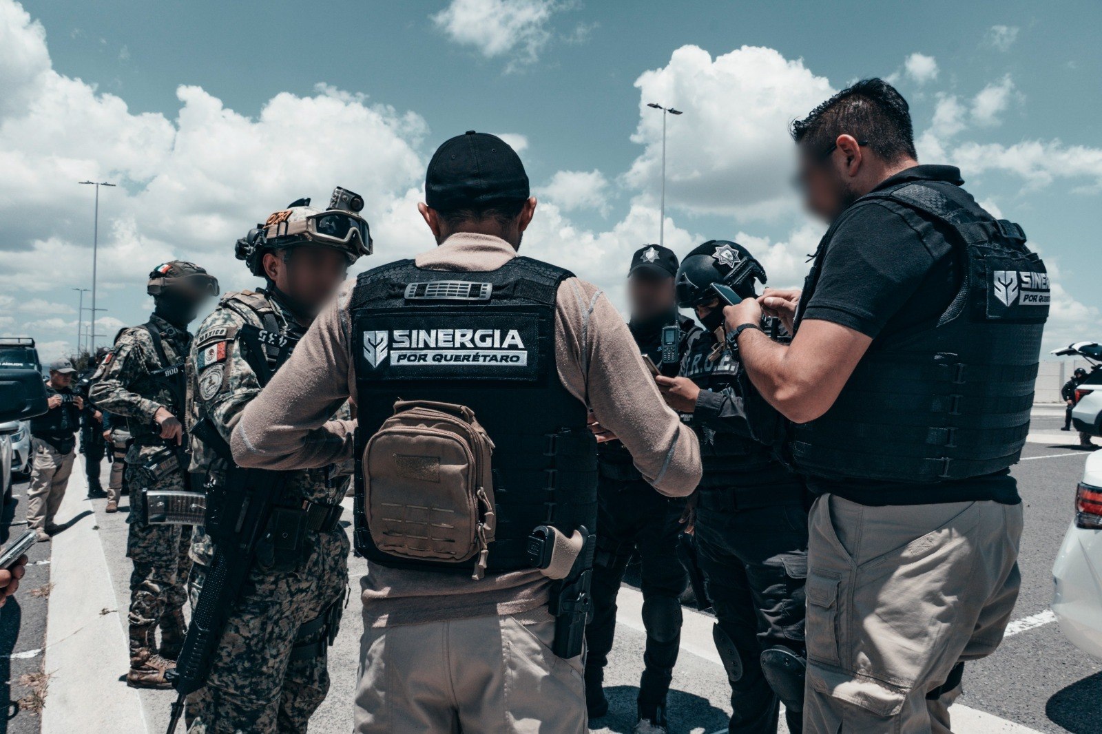 Fiscalía de Querétaro detiene a siete personas en seis municipios durante operativos simultáneos